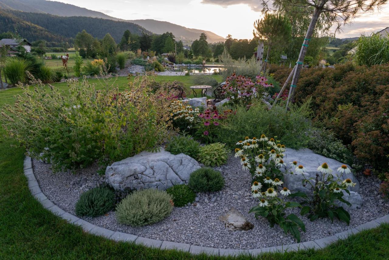 Glamping Happiness With Natural Pool Ribnica Extérieur photo