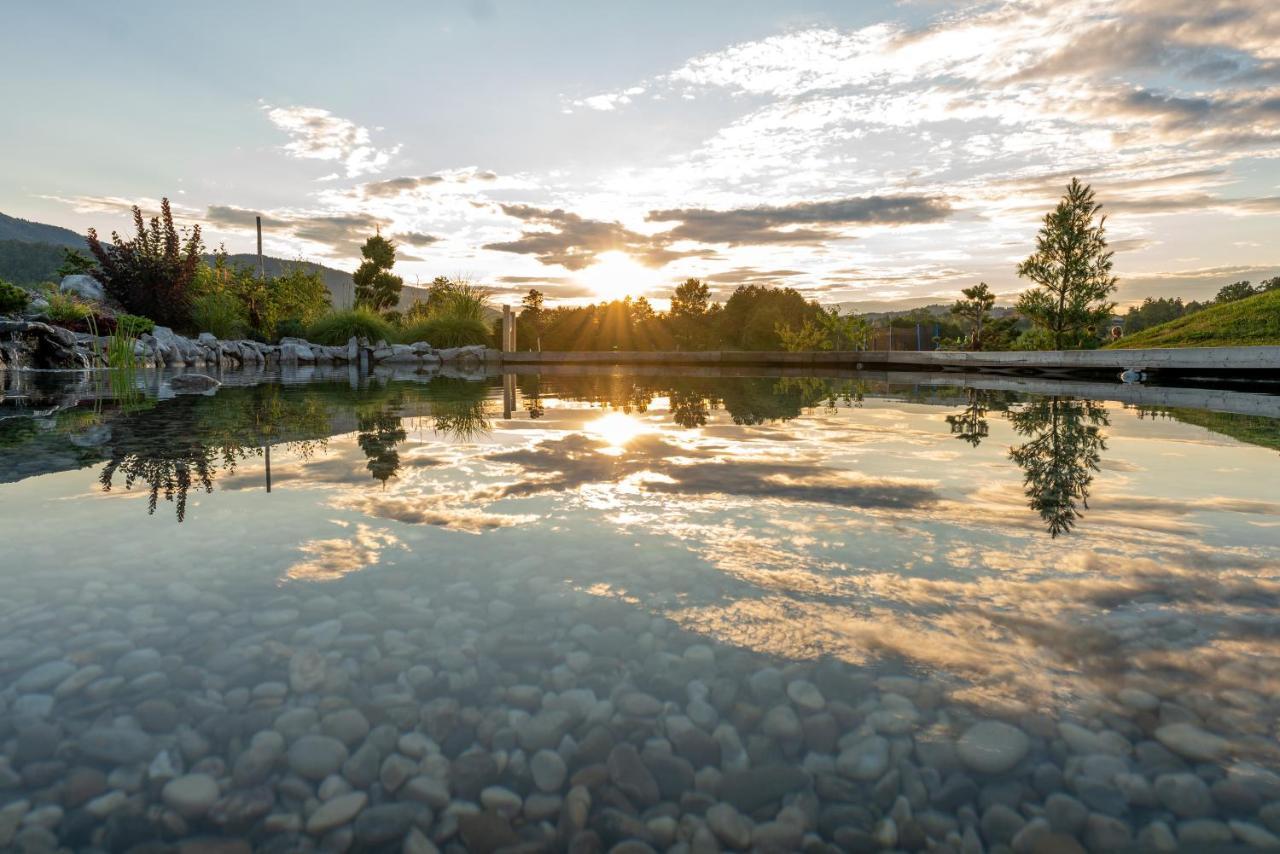 Glamping Happiness With Natural Pool Ribnica Extérieur photo